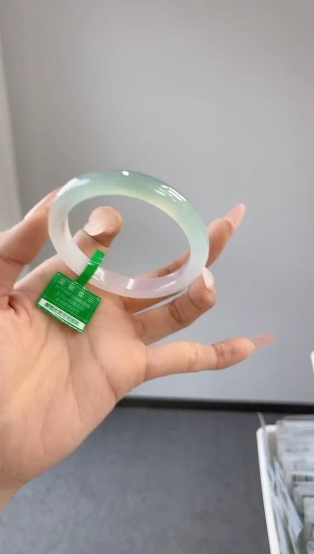 【闪购商品】玛瑙/玉髓手镯未镶嵌55-56圈