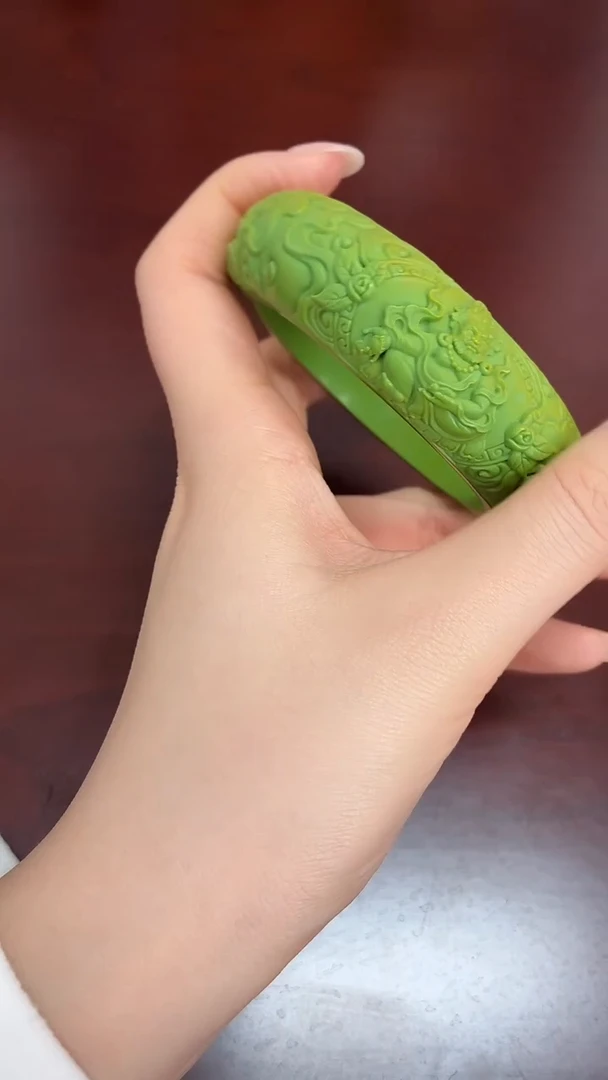 【慧慧甄选】高端轻奢手链多样性发货HF4274