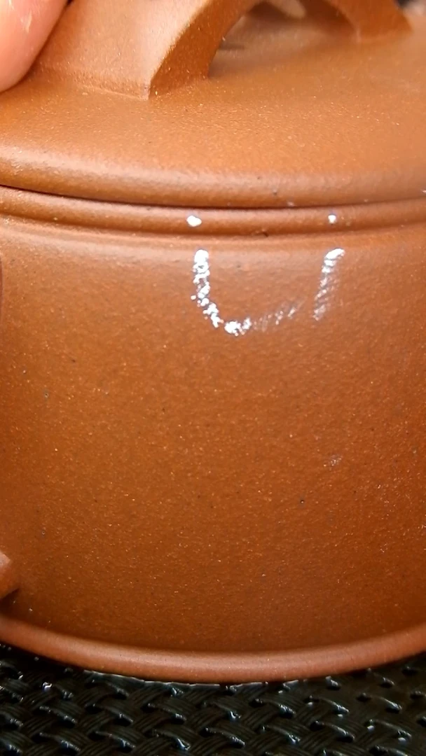 茶杯紫砂红清水大汉瓦     马蹄口230CC   微瑕