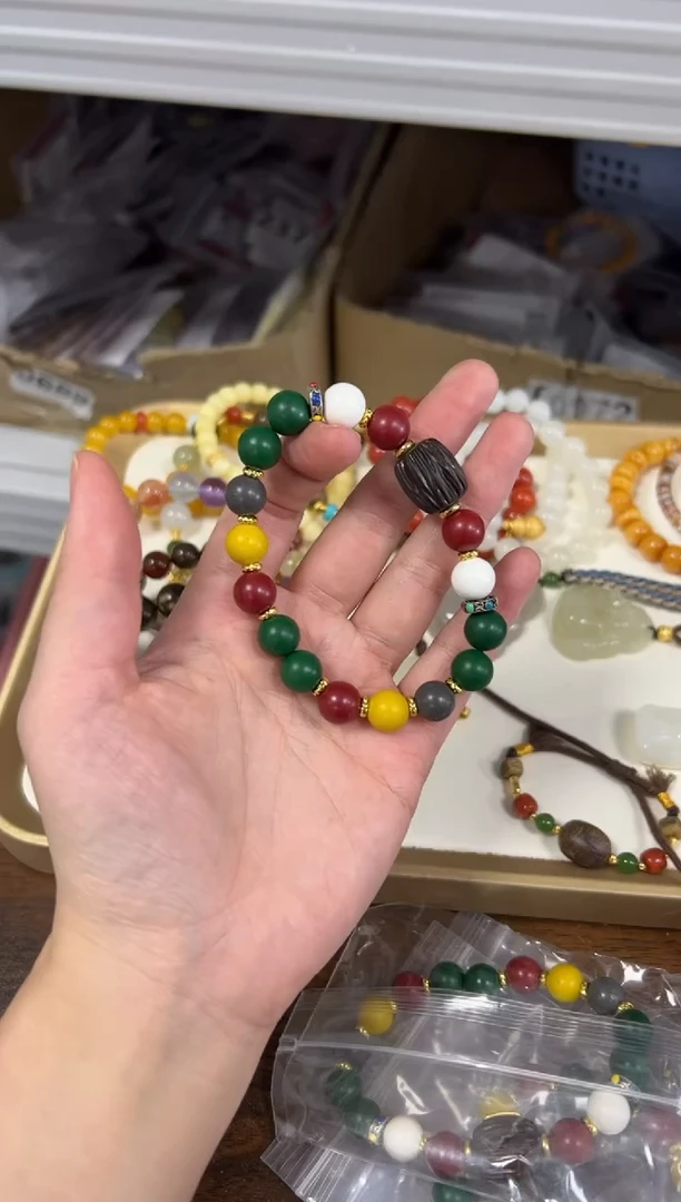 檀香木手串/手链多宝檀香合箱配件款手链[0043]