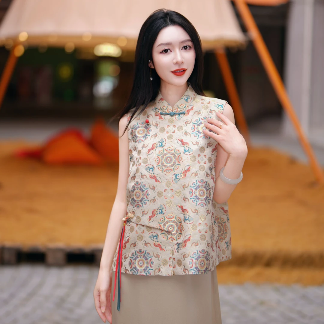 中国丝绸隆鹊『福禄双至米色』宋锦琵琶襟马甲新中式女装复古大气款