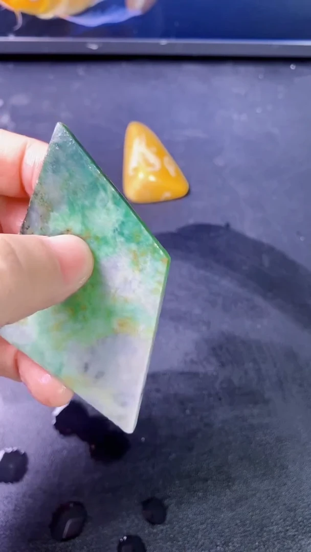 【闪购商品】翡翠颈饰未镶嵌226天然A货翡翠