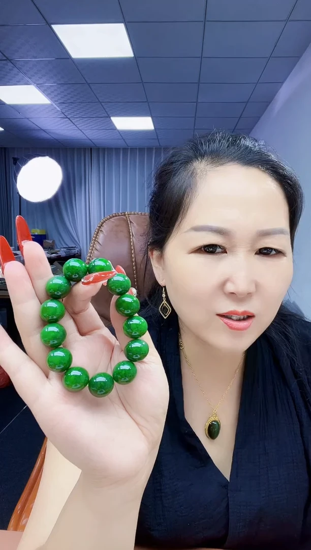 手串未镶嵌和田玉纯天然和田玉新疆玛纳斯翠阳绿16