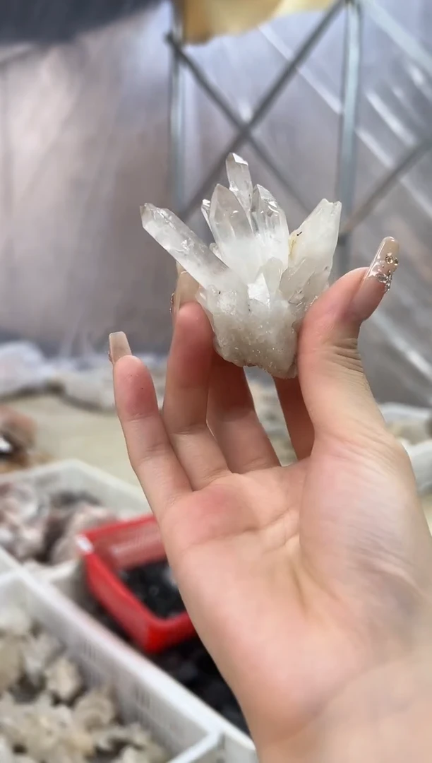 未镶嵌水晶大型摆件（非配饰）426