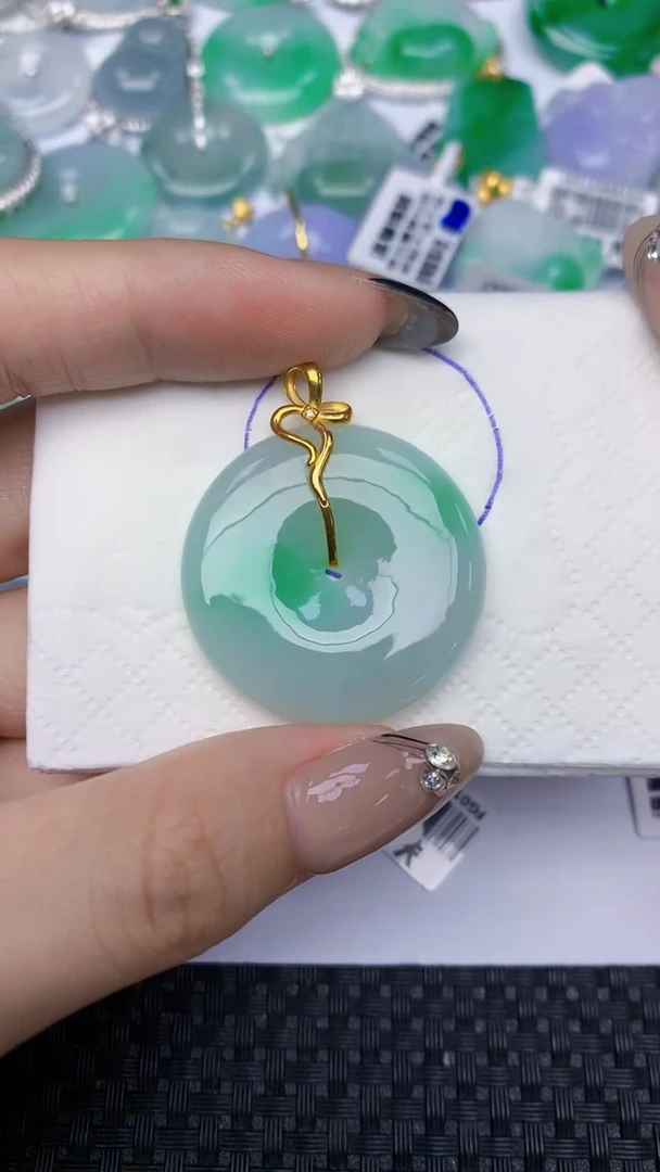 颈饰18K金镶嵌翡翠天然缅甸翡翠a货百元以上9元证书费自理