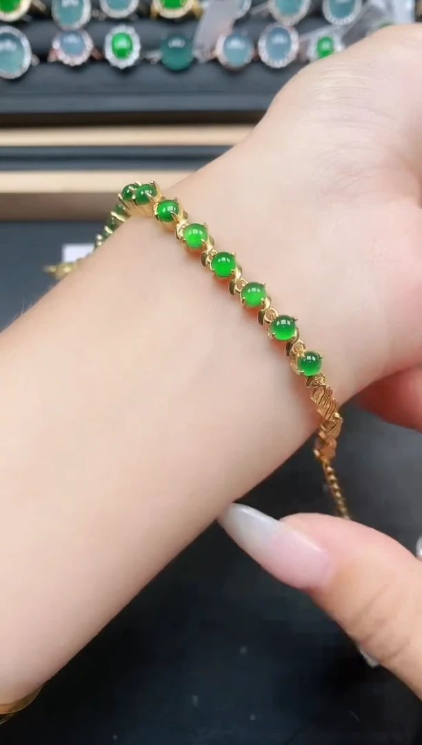 翡翠戒指银S925镶嵌1111