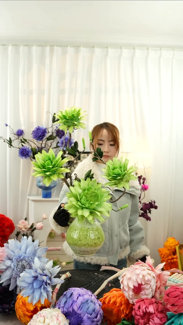 永生洋蓟 霸王花 龙枣枝连花带瓶【祖母绿】A49