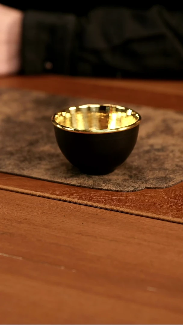 铁包金茶杯