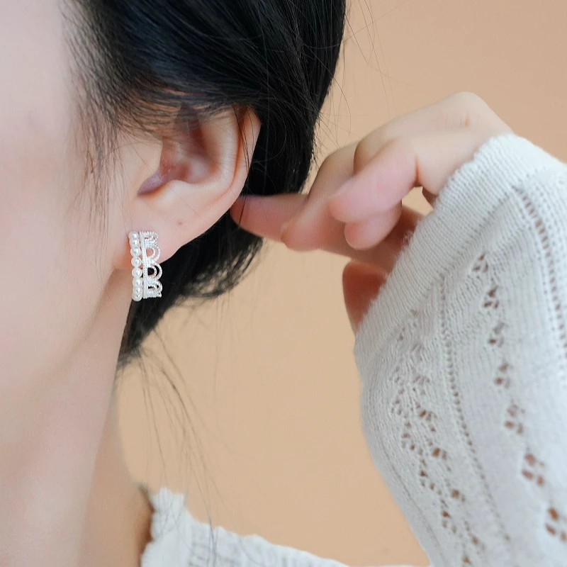 铜合金耳饰 法式镶锆蕾丝花边珠珠耳环女耳圈轻奢高级感气质耳钉