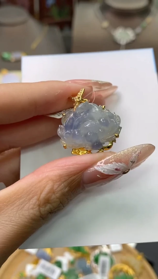 【闪购商品】翡翠颈饰18K金镶嵌净货11020