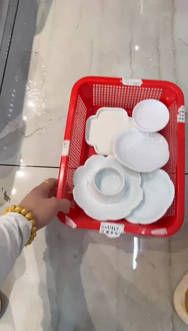 瓷片微瑕商品，介意勿拍-套组