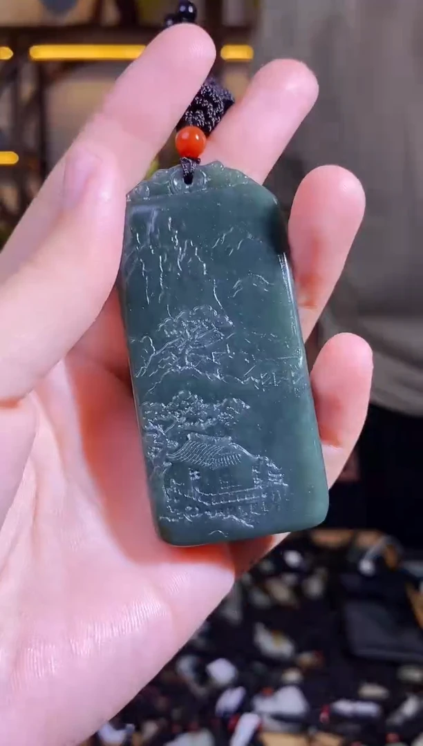 颈饰未镶嵌和田玉1