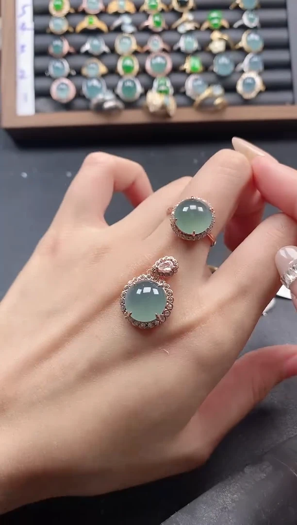 银S925镶嵌戒指翡翠51511