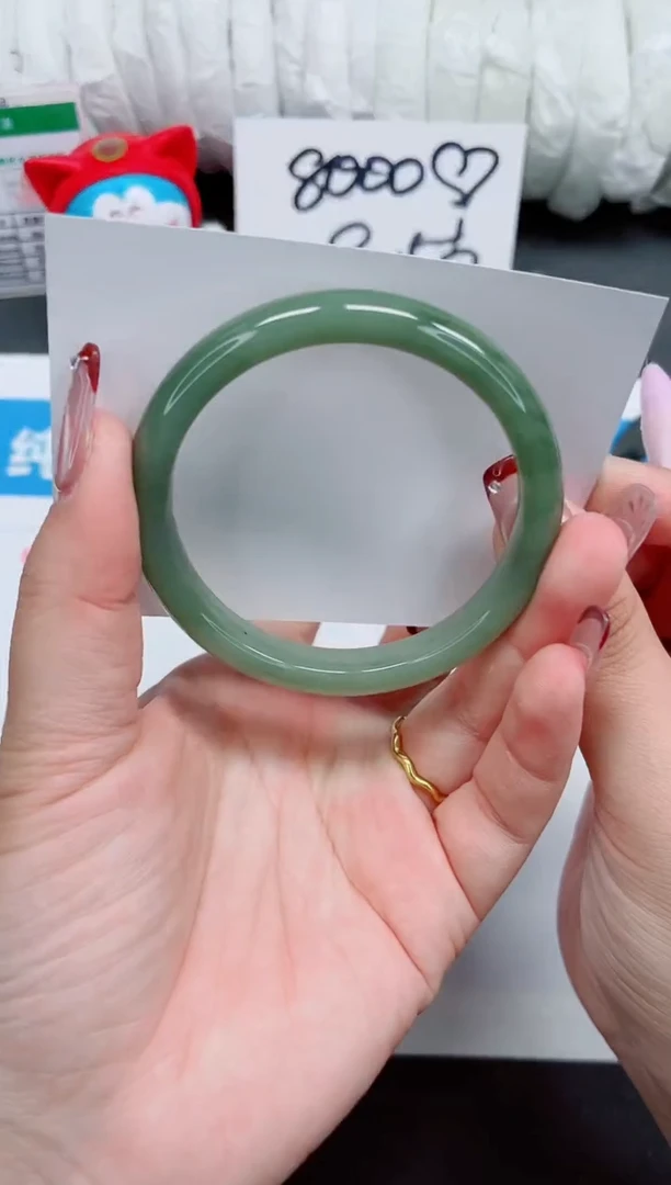 【闪购商品】石英质玉手镯未镶嵌124