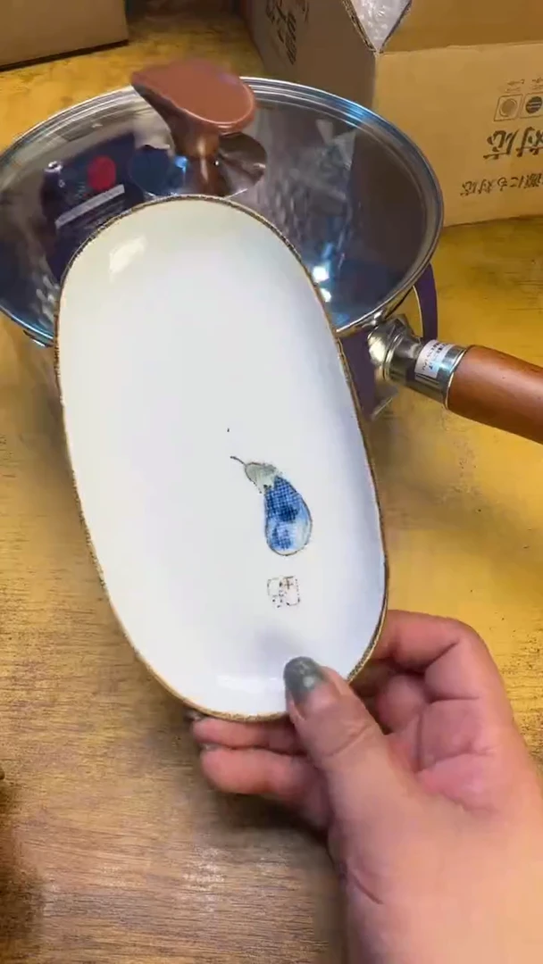 瓷器瓷瑕疵老破破145雪平碗