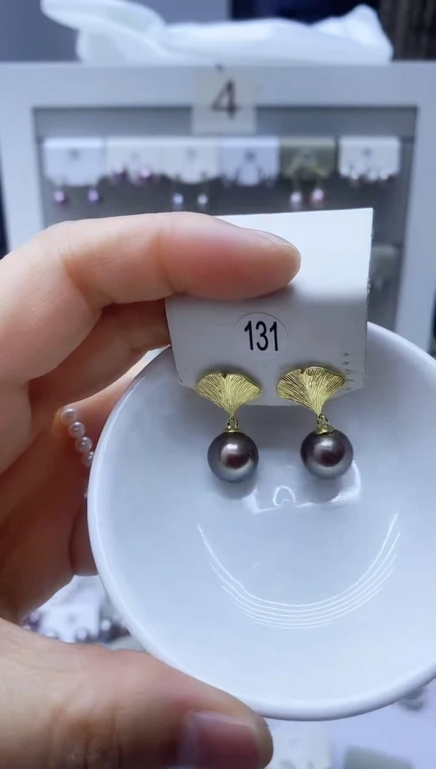 【闪购商品】淡水珍珠耳饰银S925镶嵌131