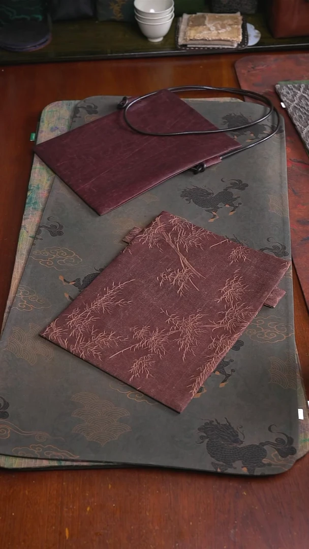 红云纱包包11111