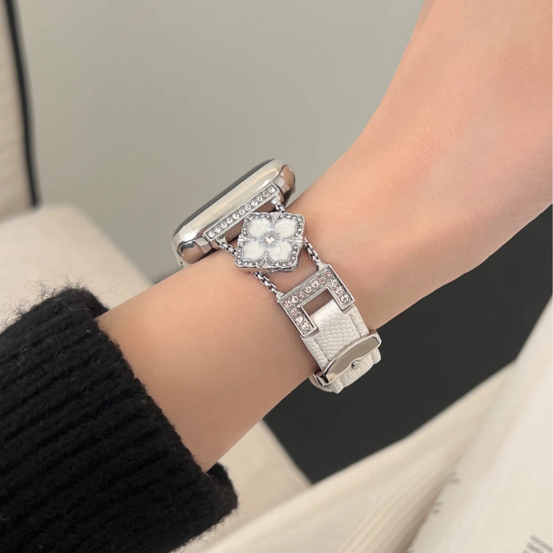 适用小米手环9pro表带四叶草鱼籽纹皮质8pro/watch5/4/6表带女生