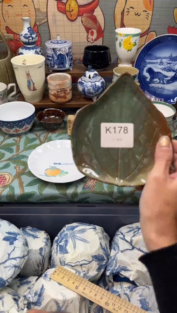 瓷片小*白     K178