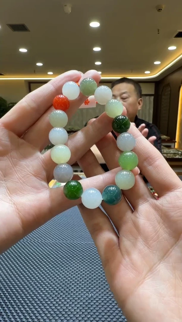 颈饰未镶嵌和田玉手串11-12mm