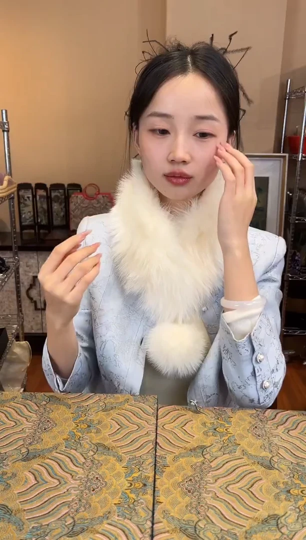 刺绣米白 奶油白 非遗绒花（发饰）