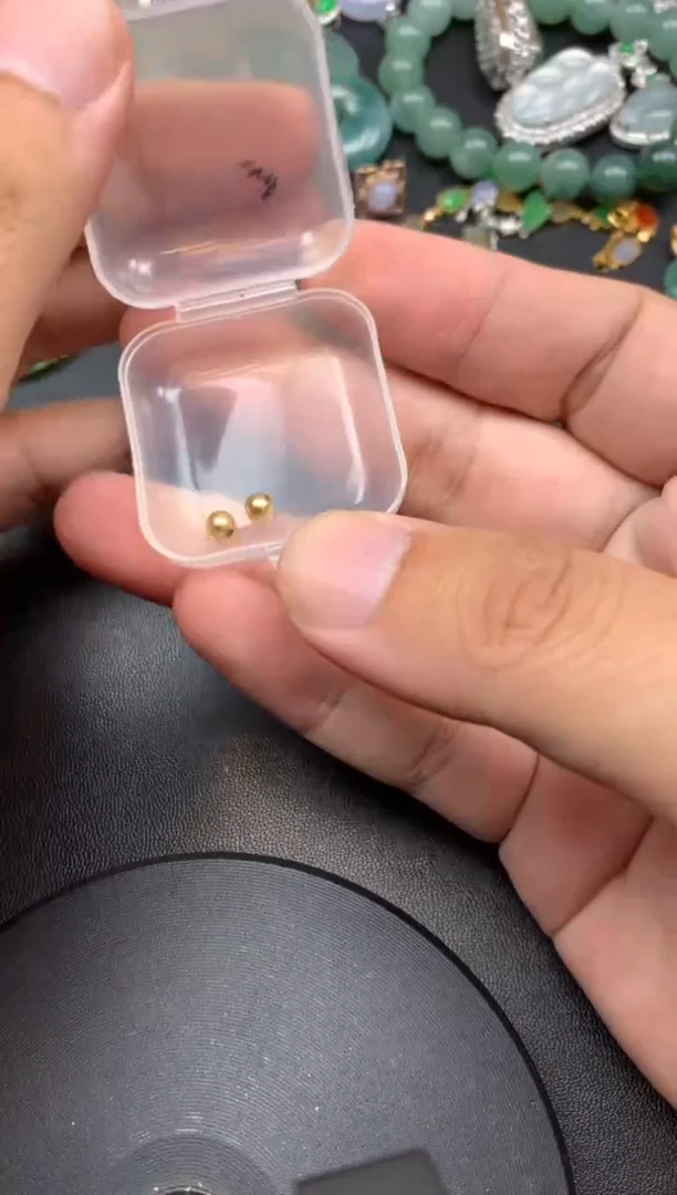 颈饰未镶嵌翡翠止*夏金珠4mm