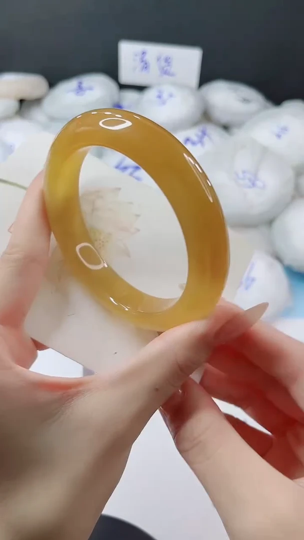 未镶嵌手镯石英质玉多样性发货V193