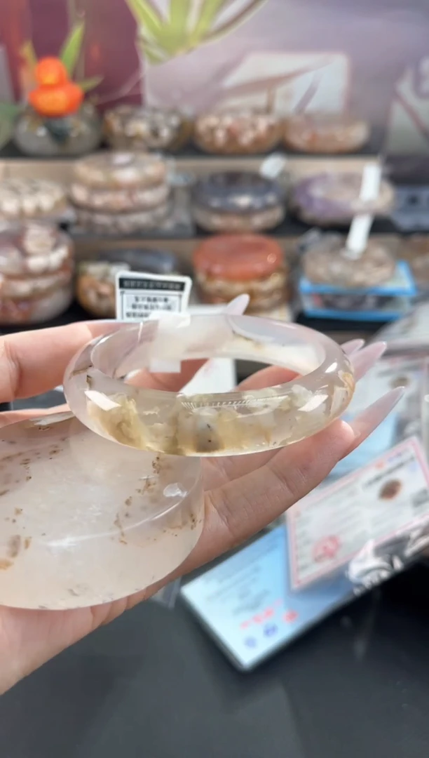 未镶嵌手镯石英质玉天然樱花玛瑙手镯60