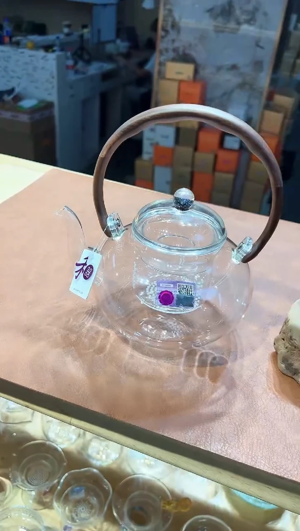 庞*虾禾器云溪壶