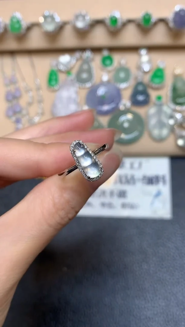 18K金镶嵌戒指翡翠16【无服务费