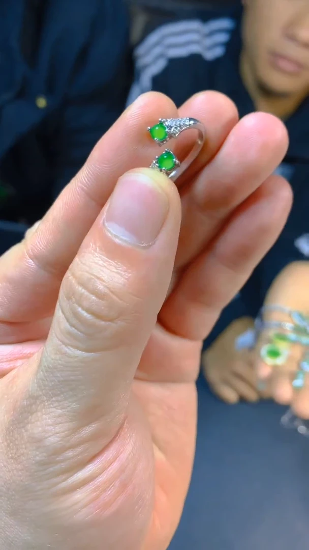 【闪购商品】翡翠戒指未镶嵌0783296728多样性发一
