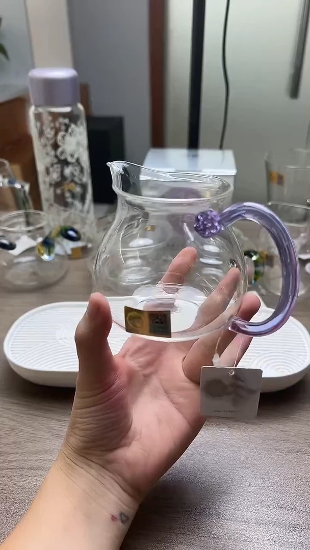 浮莲茶海紫色，，，，，，