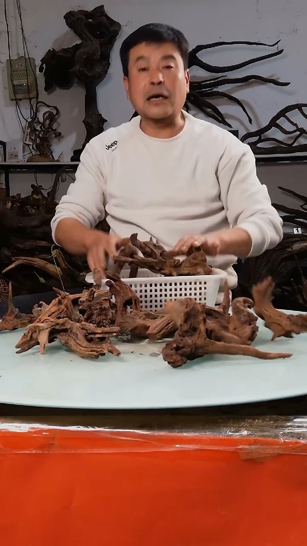 【闪购商品】木随机发货一筐骨架料4斤29.9