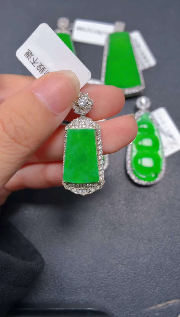 颈饰银S925镶嵌翡翠1