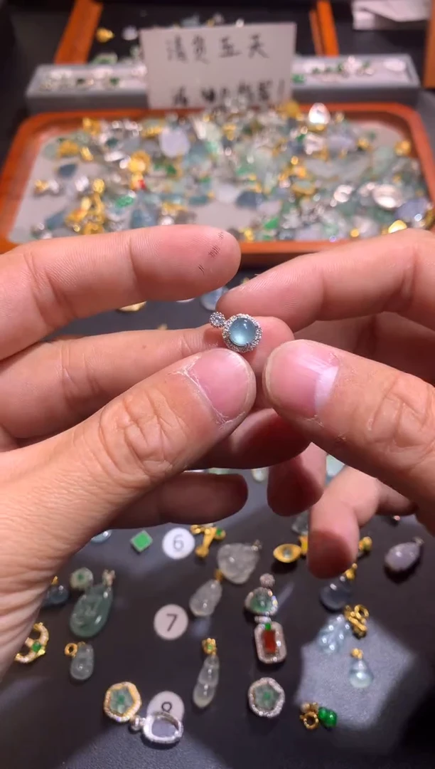 【闪购商品】翡翠吊坠(不含链)银S925镶嵌1