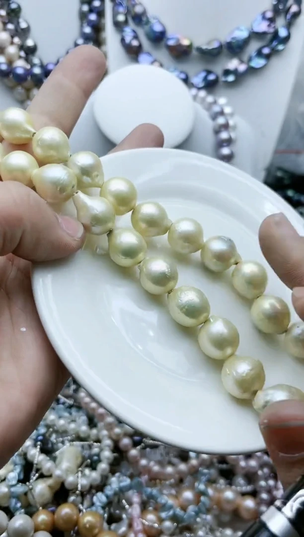 【闪购商品】淡水珍珠颈饰钛钢1