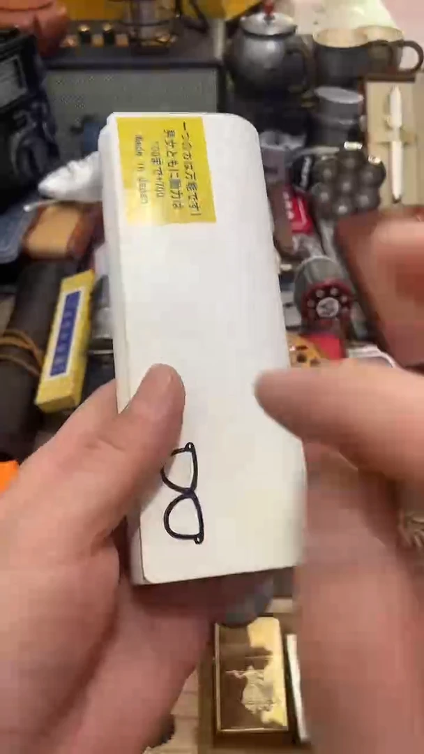 瓷片闪购商品 如图所示