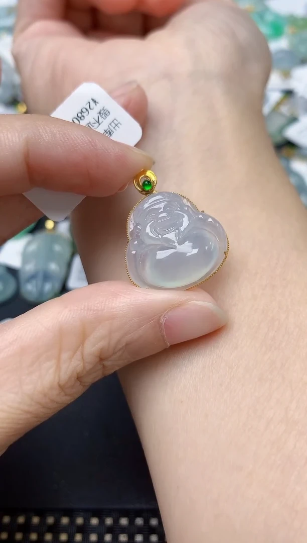 颈饰18K金镶嵌翡翠天然缅甸A货翡翠