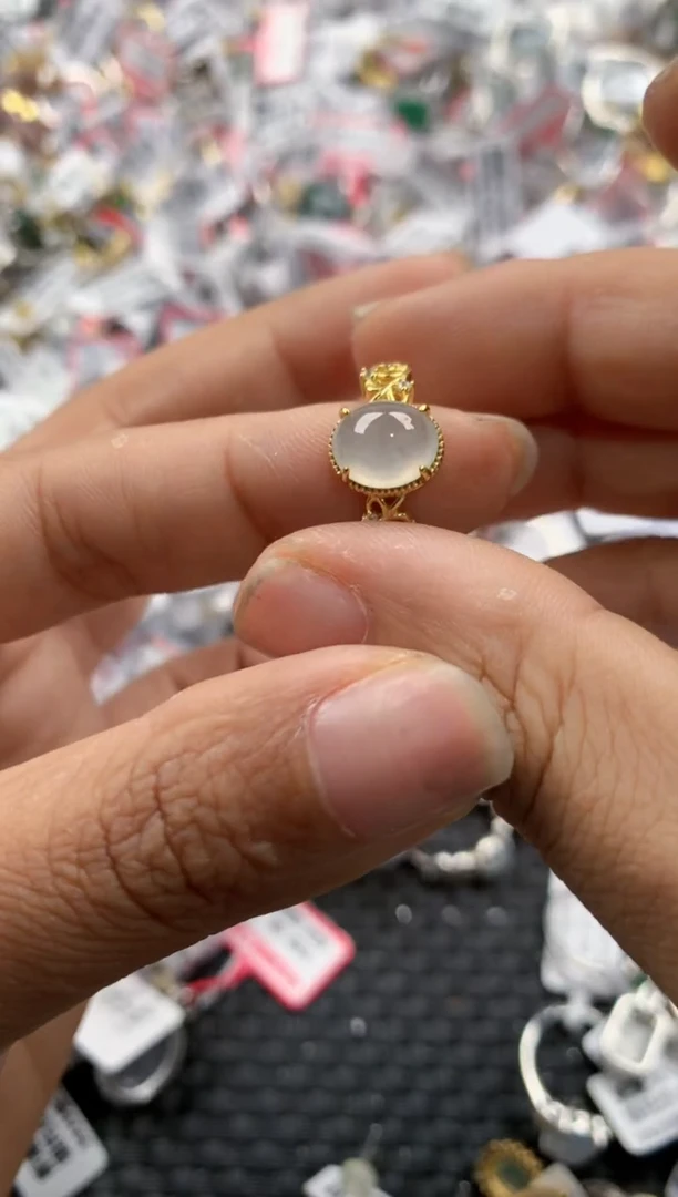 银S925镶嵌戒指翡翠666    8