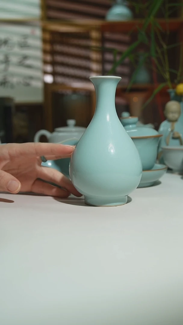 天青珑匠玉壶春瓶