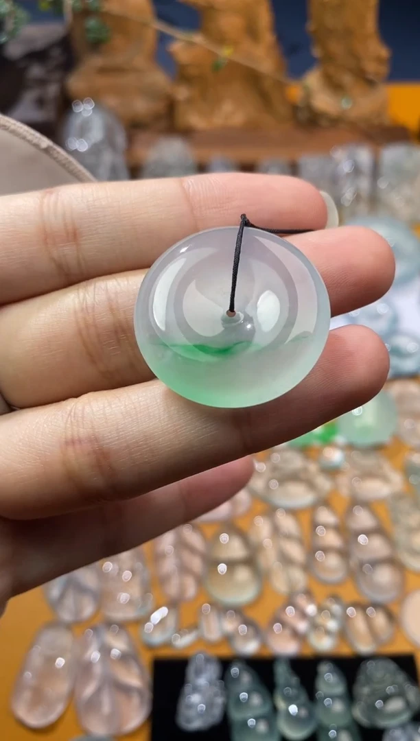 【闪购商品】定制翡翠未镶嵌平安扣27.8*6.3