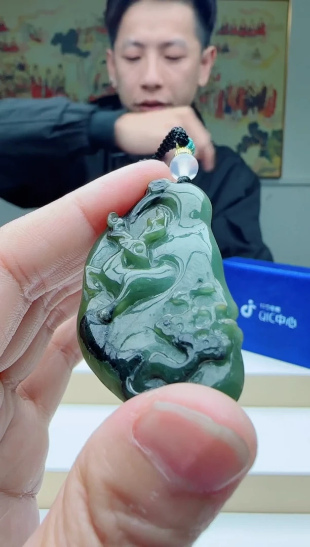 【闪购商品】翡翠颈饰未镶嵌111111111111