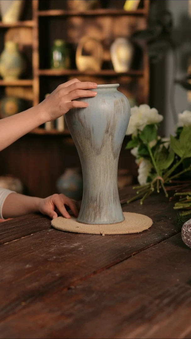 摆件24-405 陶瓷花器高33口径10