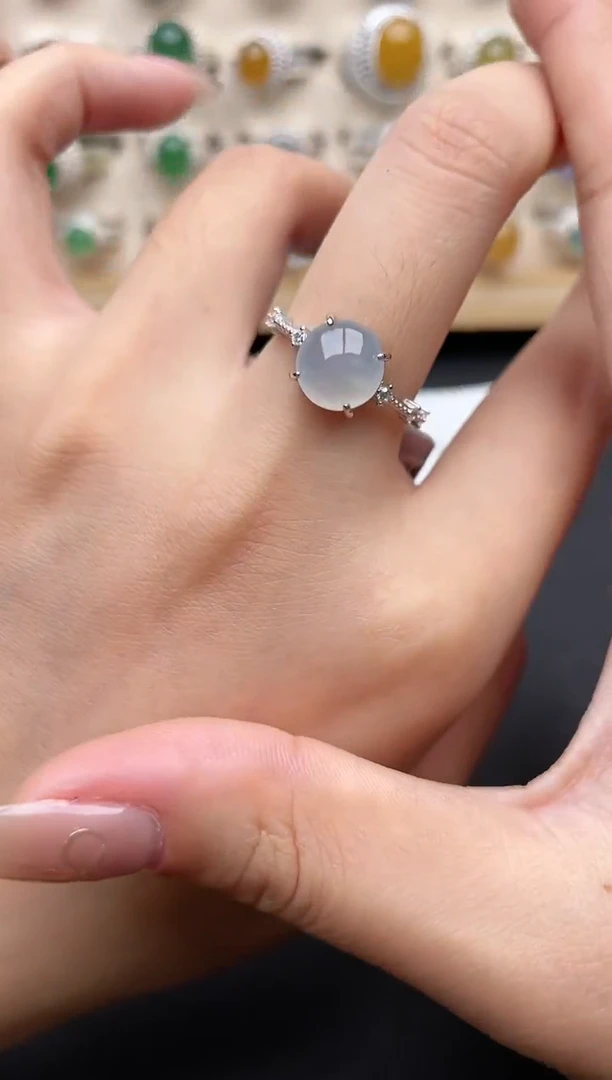 【闪购商品】翡翠戒指银S925镶嵌一物一证一礼盒