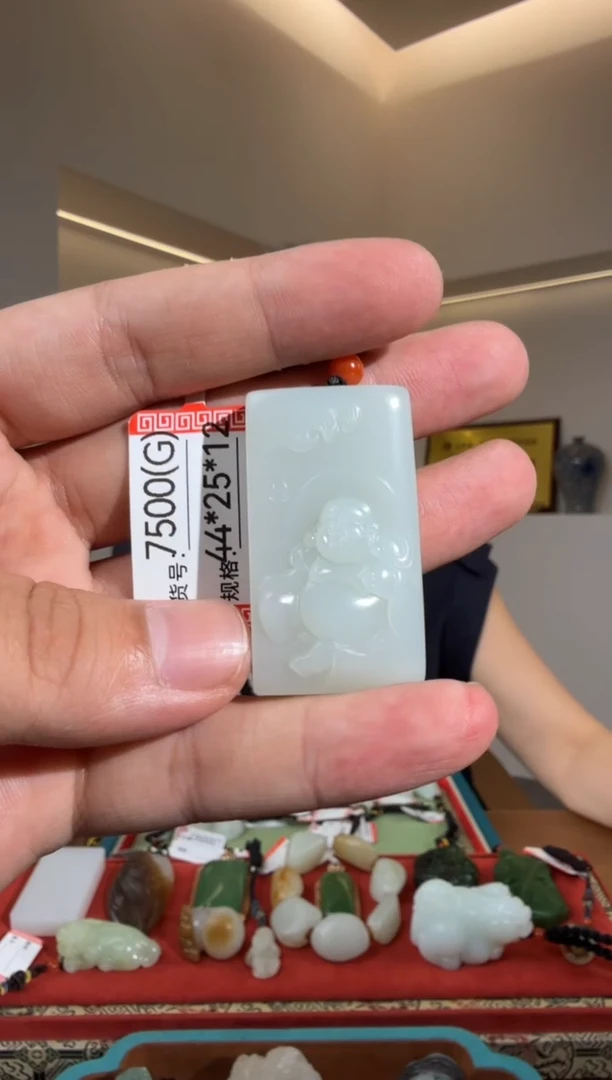 和田玉未镶嵌颈饰G