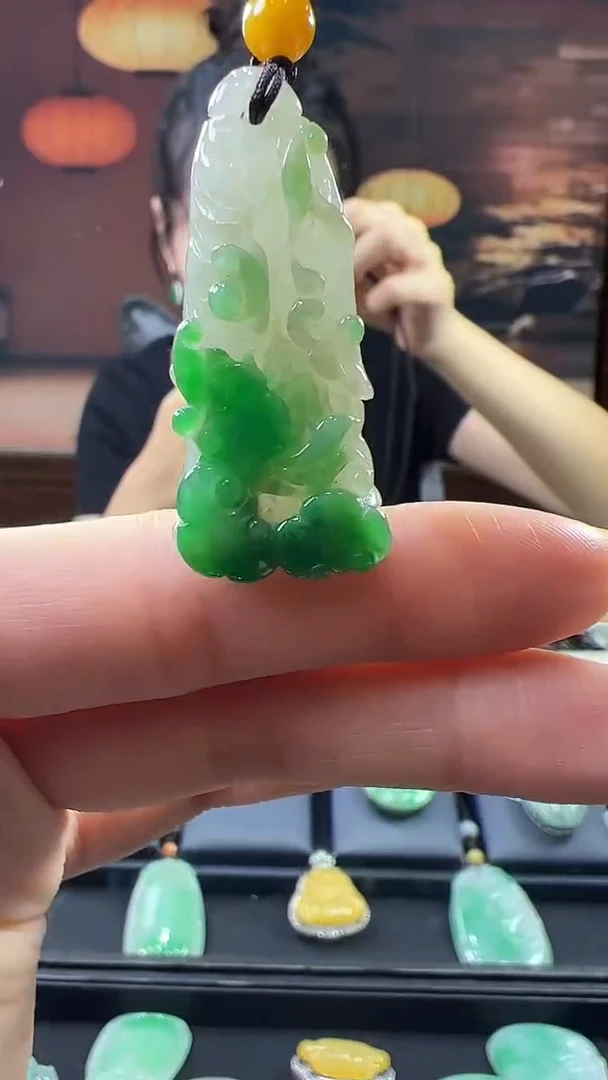未镶嵌挂件翡翠白菜
