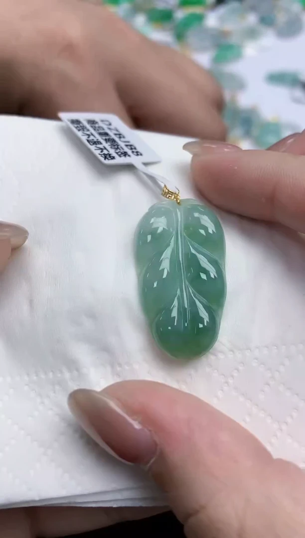 【闪购商品】翡翠颈饰18K金镶嵌天然缅甸翡翠A货