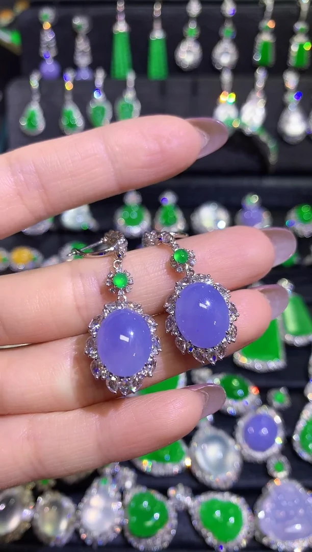 翡翠18K金镶嵌耳饰高冰紫罗兰蛋面耳包