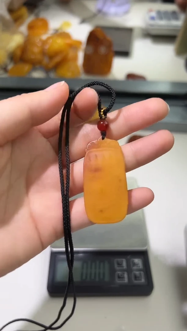 裸石琥珀未镶嵌琥珀蜜蜡吊坠