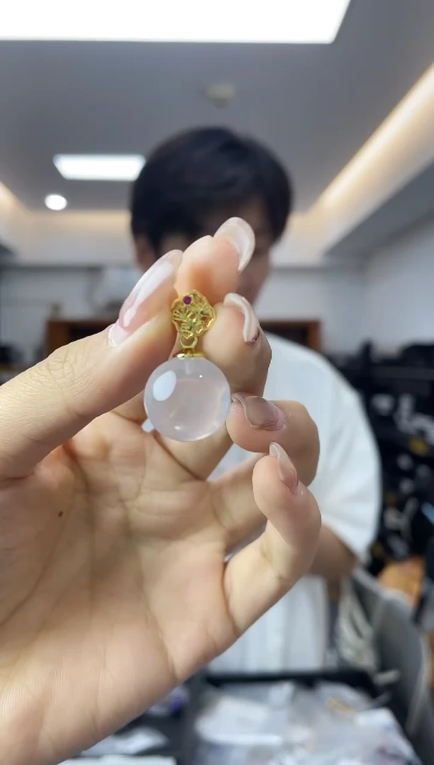 未镶嵌颈饰水晶多样性一件发货